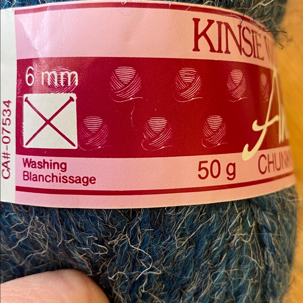 Kinsie Wool Shops „Andes“ Chunky with Alpaca 4 Skeins - Picture 7 of 7